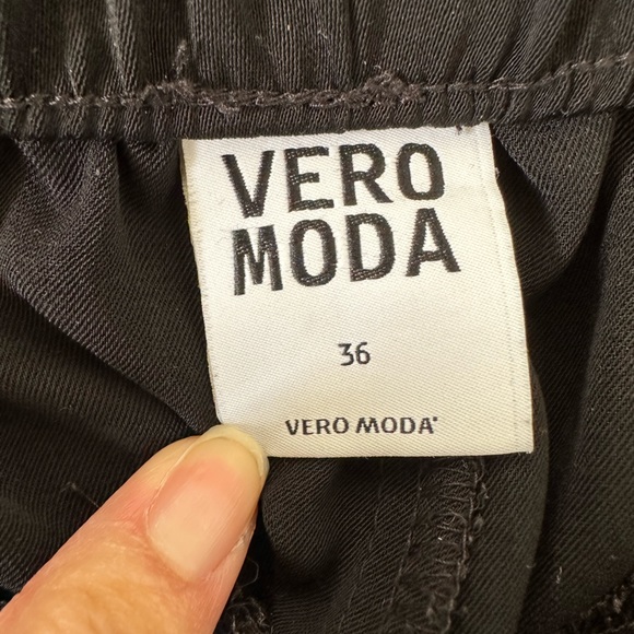VERO MODA Fashion Jogger Pants | Size 36 (= Size S) - Picture 6 of 9